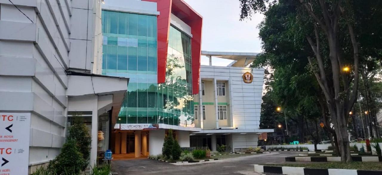 Utc Dago Hotel 万隆 外观 照片