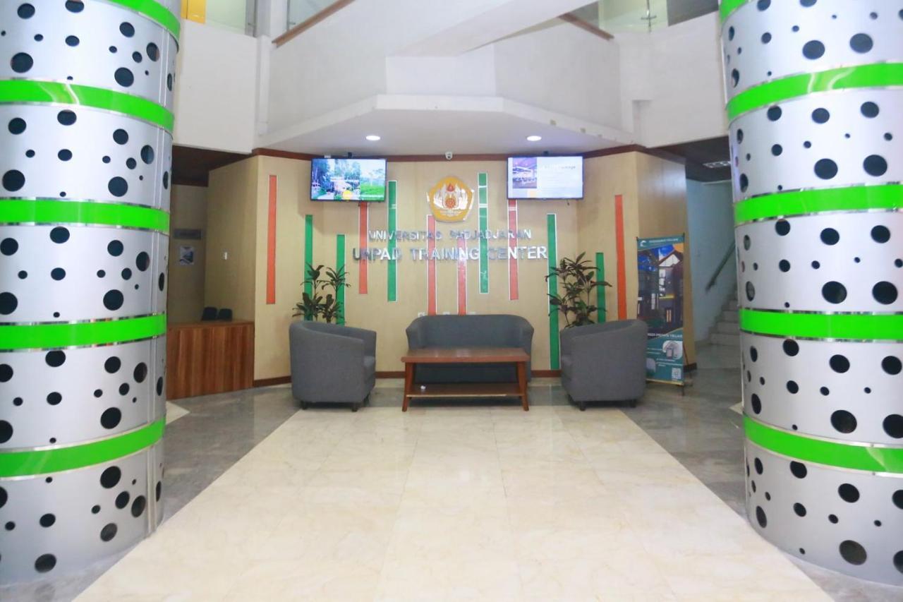 Utc Dago Hotel 万隆 外观 照片